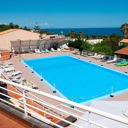Sunnyhomecefalu39 外观 照片